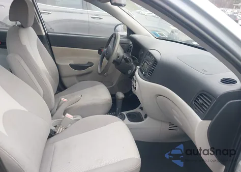 2009 Hyundai Accent Gls from USA, damaged, VIN KMHCN46C39U295359